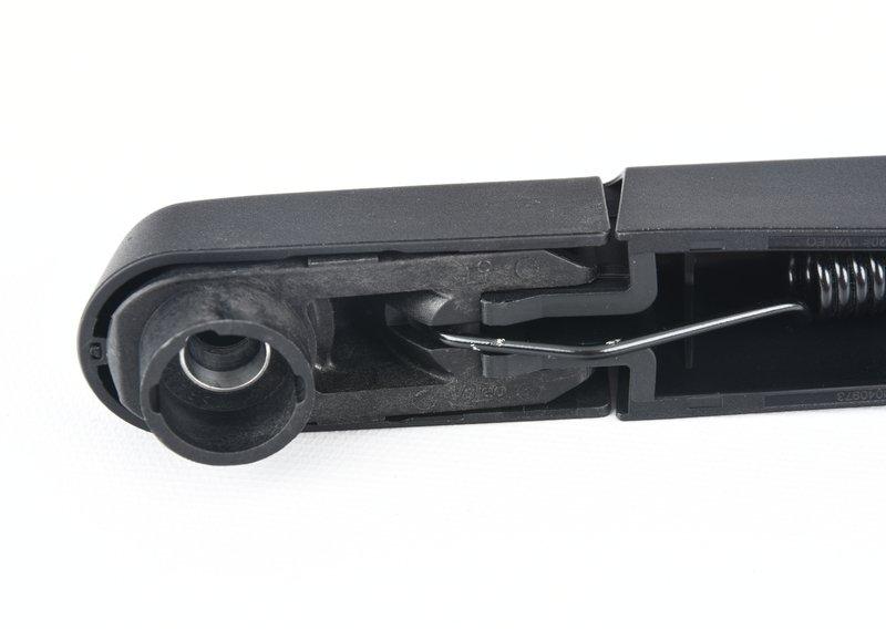 Рычаг стеклоочистителя заднего стекла