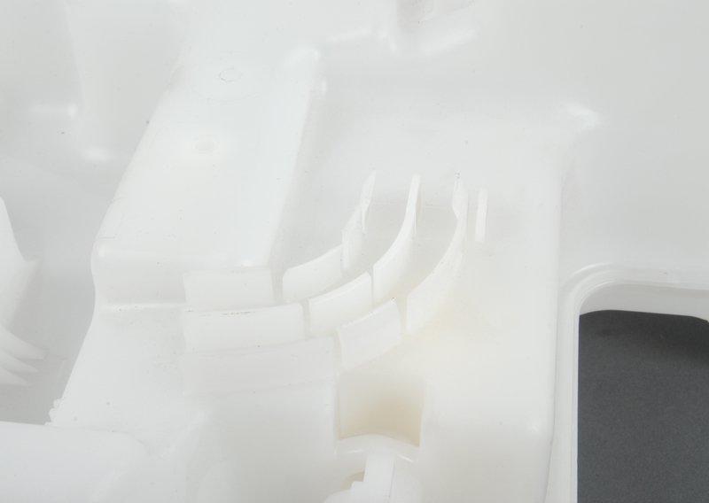 Бачок стеклоомывателя