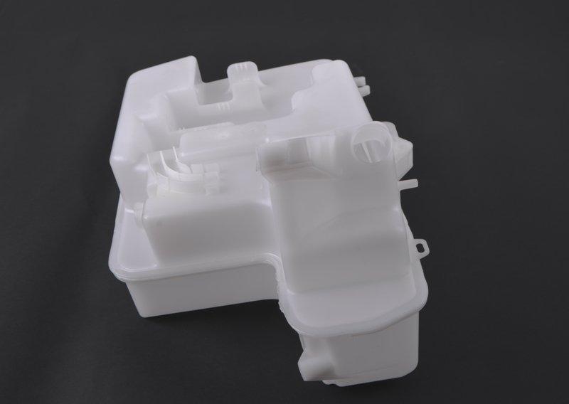 Бачок стеклоомывателя