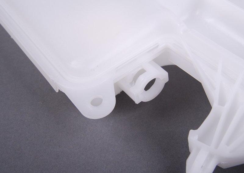 Бачок стеклоомывателя