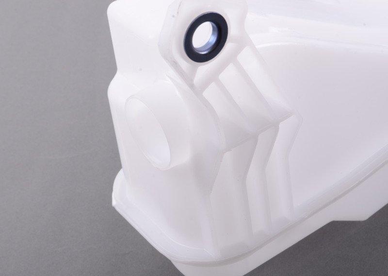 Бачок стеклоомывателя