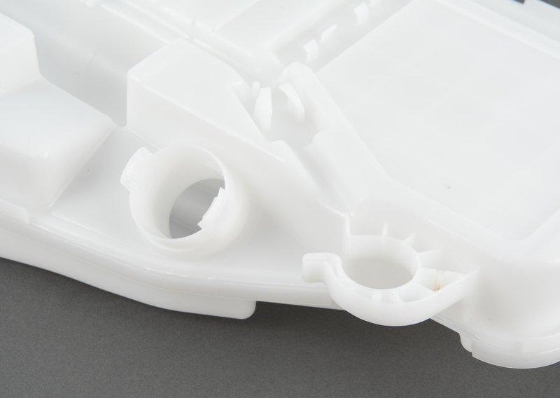 Бачок стеклоомывателя