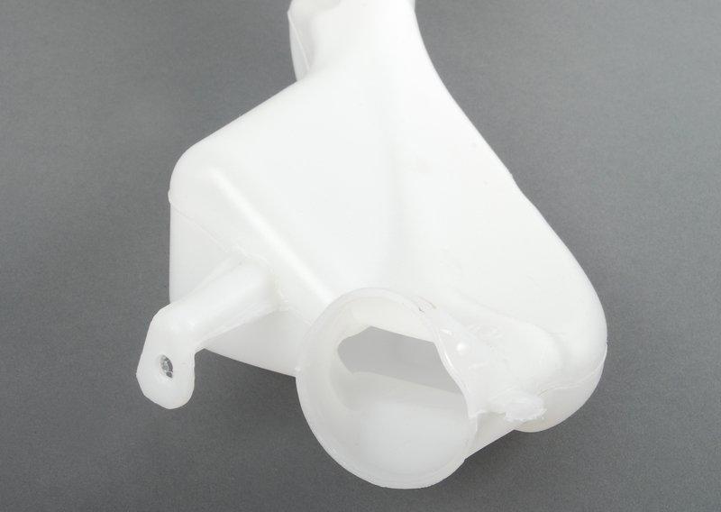 Бачок стеклоомывателя