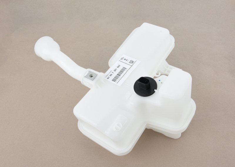 Бачок стеклоомывателя