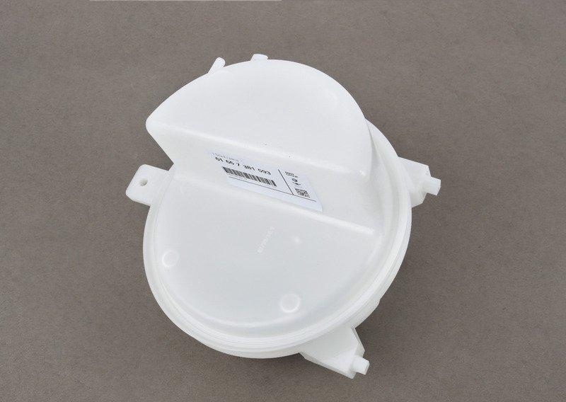 Бачок стеклоомывателя