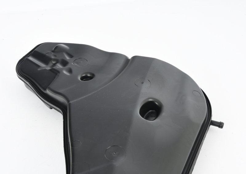 Бачок стеклоомывателя  G01 / G08 / G02 / M F97 / M F98