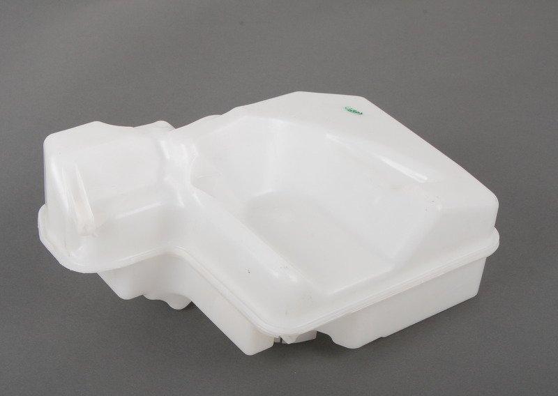 Бачок стеклоомывателя