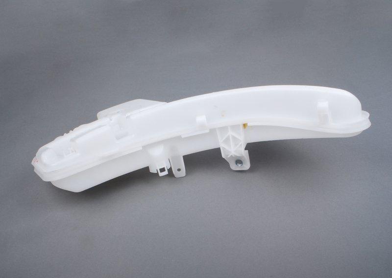 Бачок системы омывателей фар