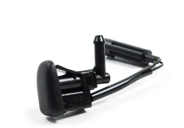 F60 бачок стеклоомывателя