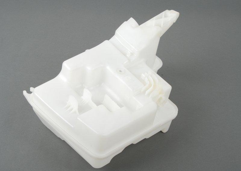 Бачок стеклоомывателя