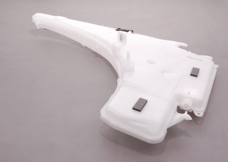 Бачок стеклоомывателя