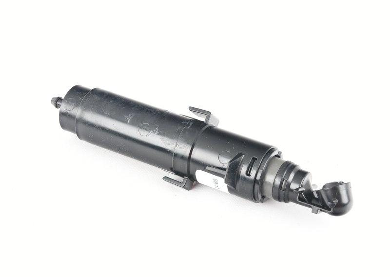 F15 форсунка омывателя правая