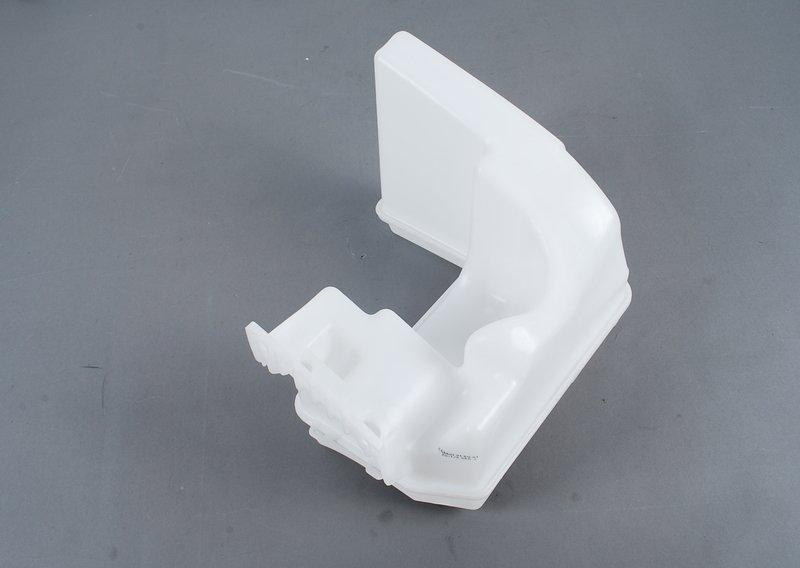 Бачок стеклоомывателя