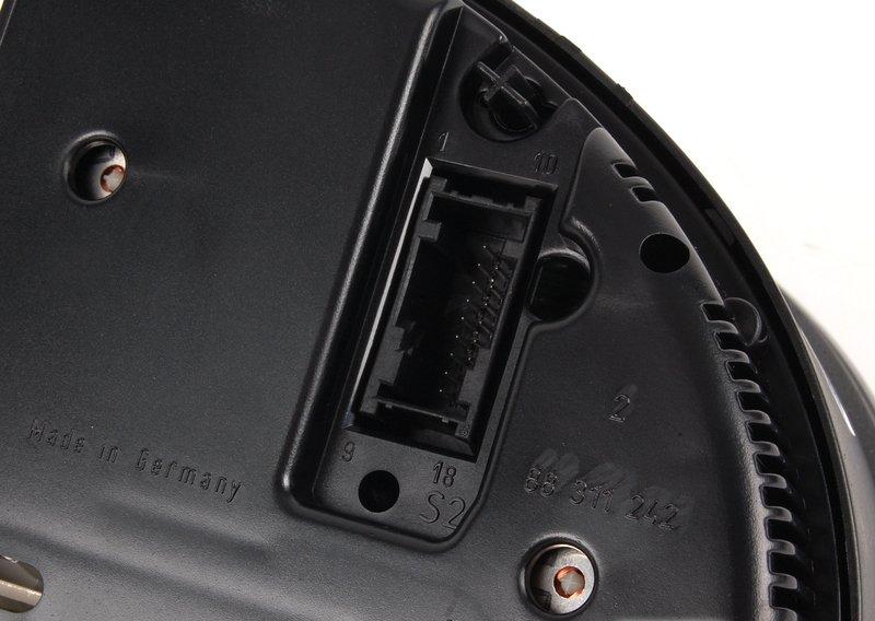 Комбинация приборов незакодир.