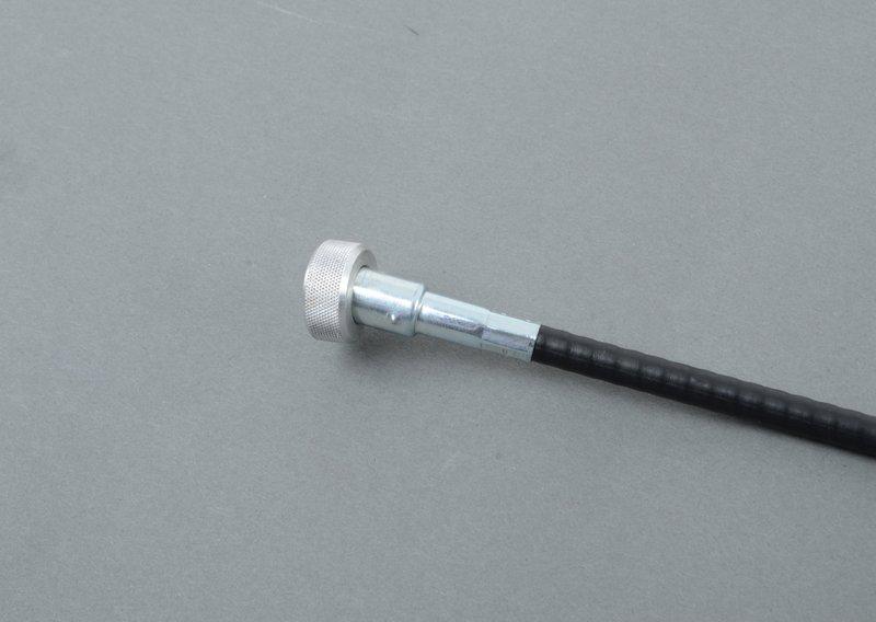 Вал привода тахометра