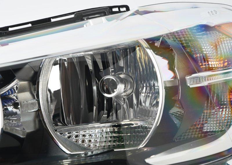 Фара галогенная Л