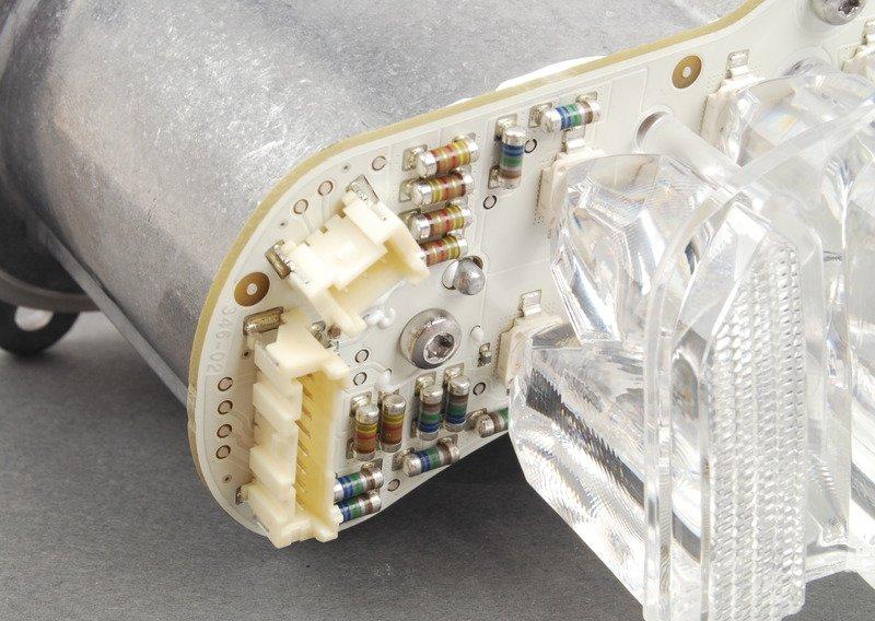 Светодиодный поворотни R