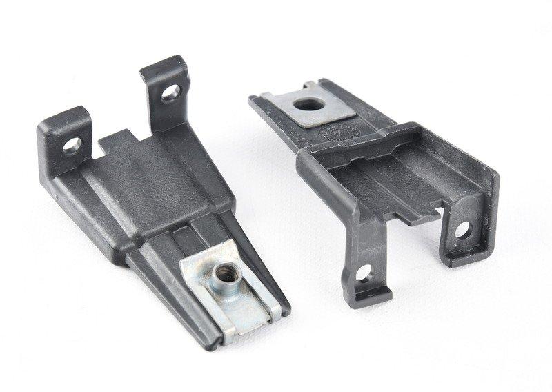 Комплект кронштейна фары