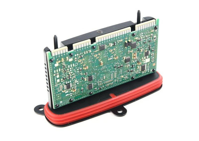 Модуль привода ксеноновой фары F80 M3  F80 M3 LCI F82 M3 LCI