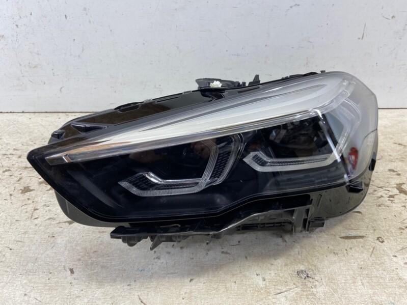 F44 фара LED левая