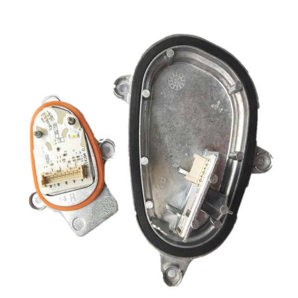 F48N модуль ходовых огней правой фары