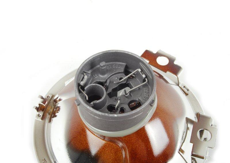 Оптич.элем.ближ.света со ступ.рефлект.П