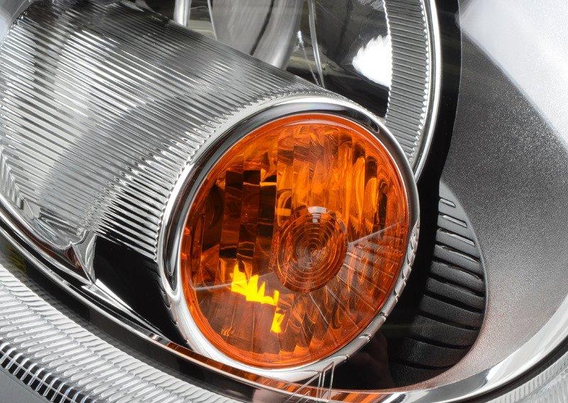 Фара П, указатель поворота желтый