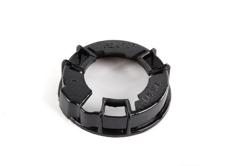 Фиксир.кольцо лампы ксеноновой фары