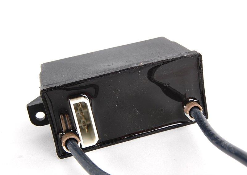 Инициатор газоразряда ксеноновой фары