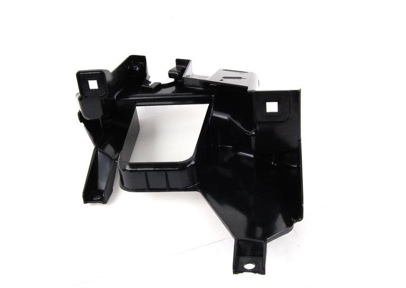 Кронштейн фары Л