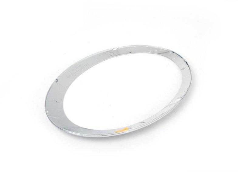 Хромированное кольцо левой фары