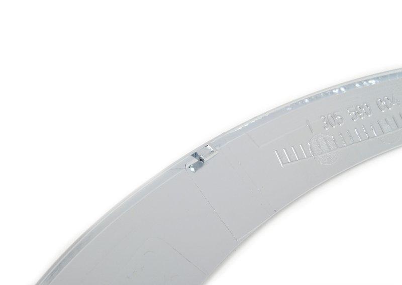 Хромированное кольцо левой фары