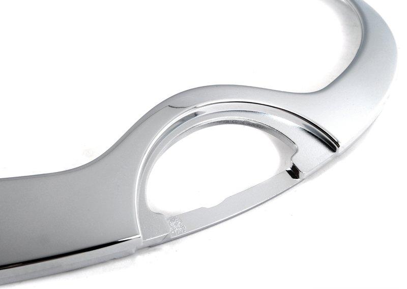 Хромированное кольцо левой фары