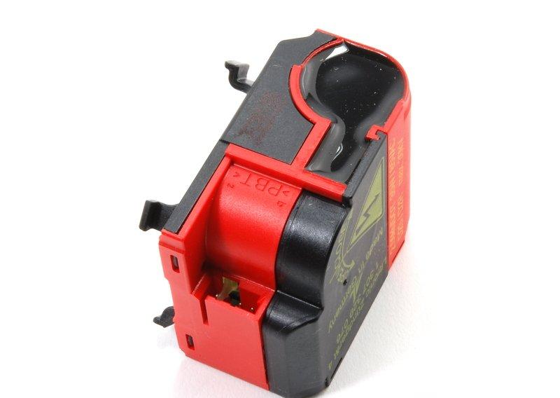 Инициатор газоразряда ксеноновой фары