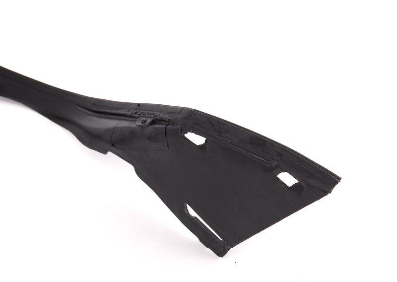 Уплотнитель фары Л