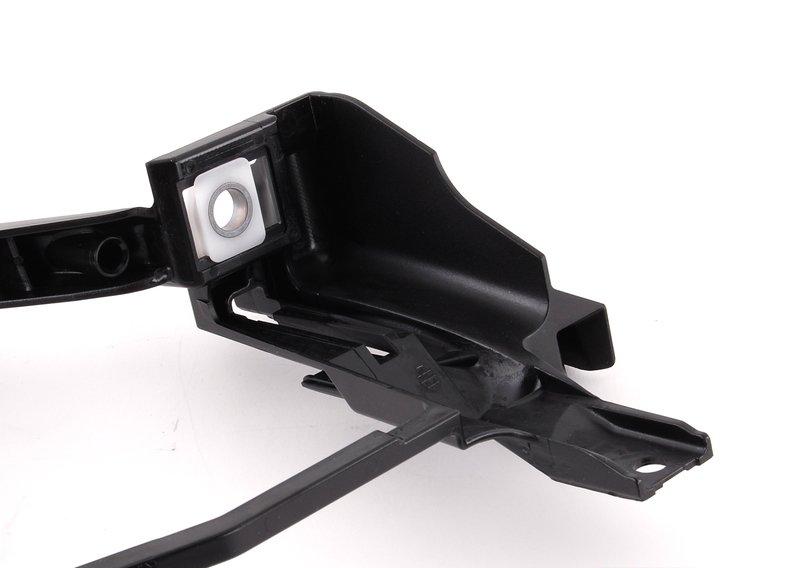 Кронштейн фары Л