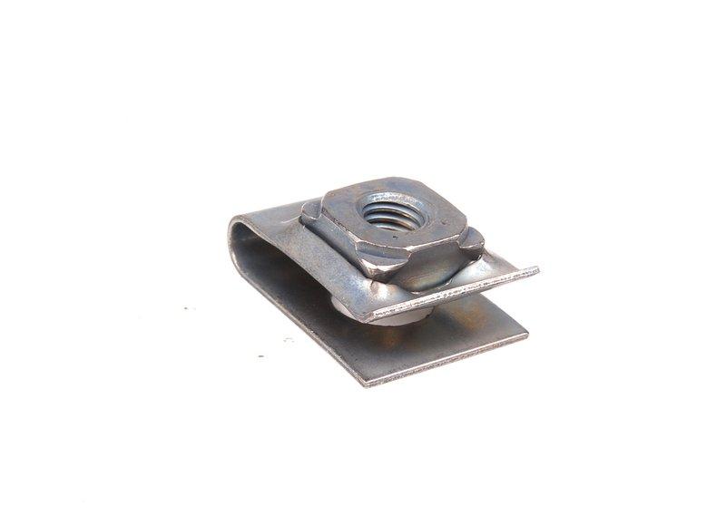 Кронштейн фары П