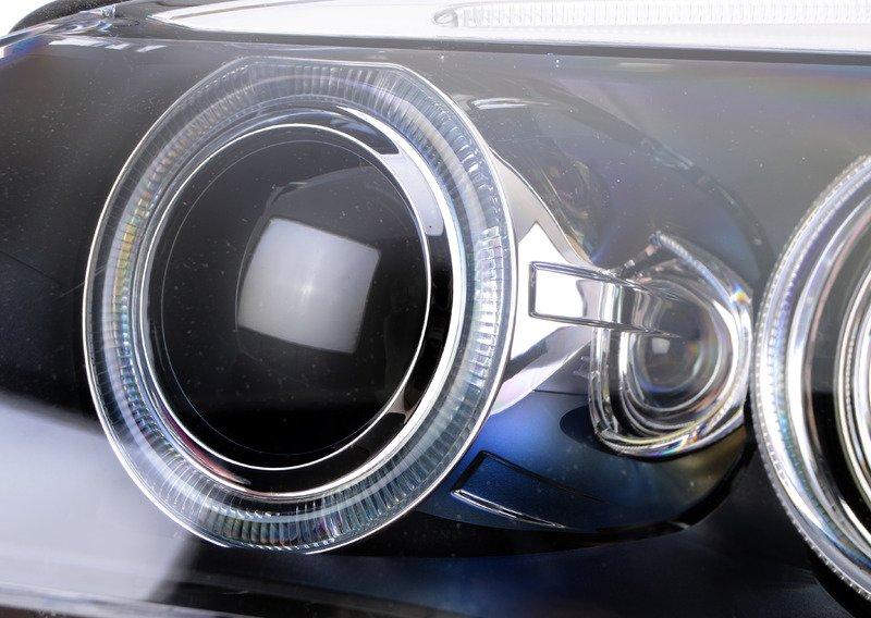 Биксеноновая фара Л