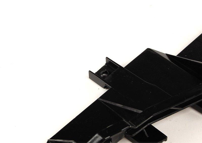 Кронштейн фары Л