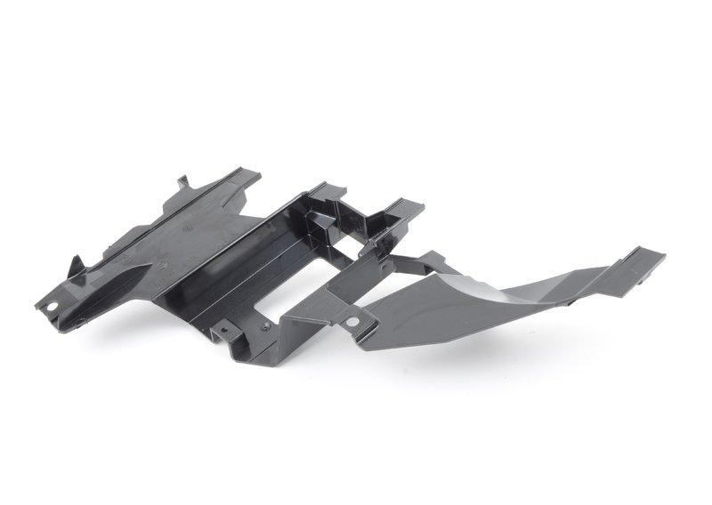 Кронштейн фары Л