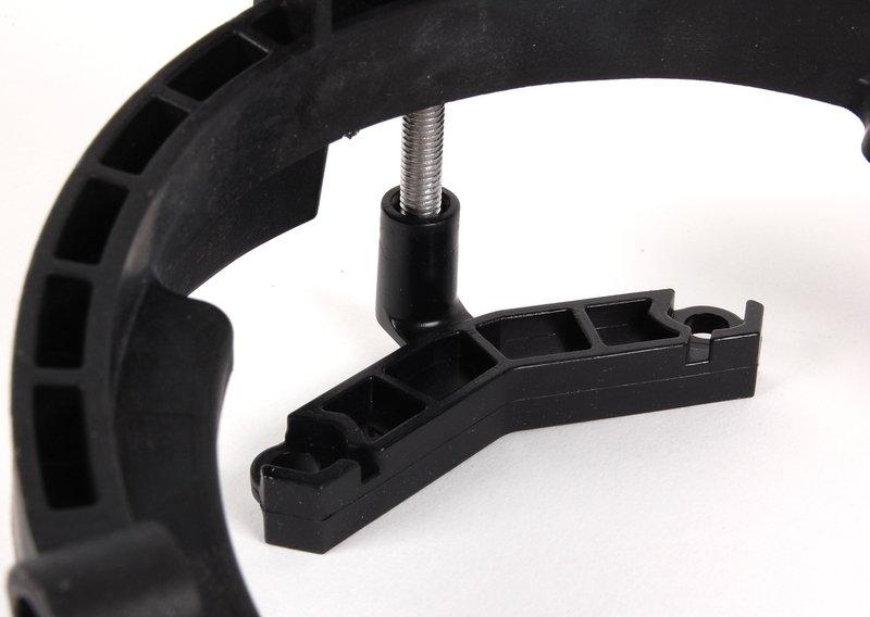 Кронштейн противотуманной фары