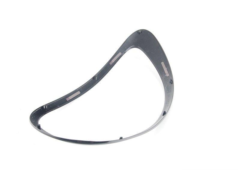 Накладка блока задних фонарей Л