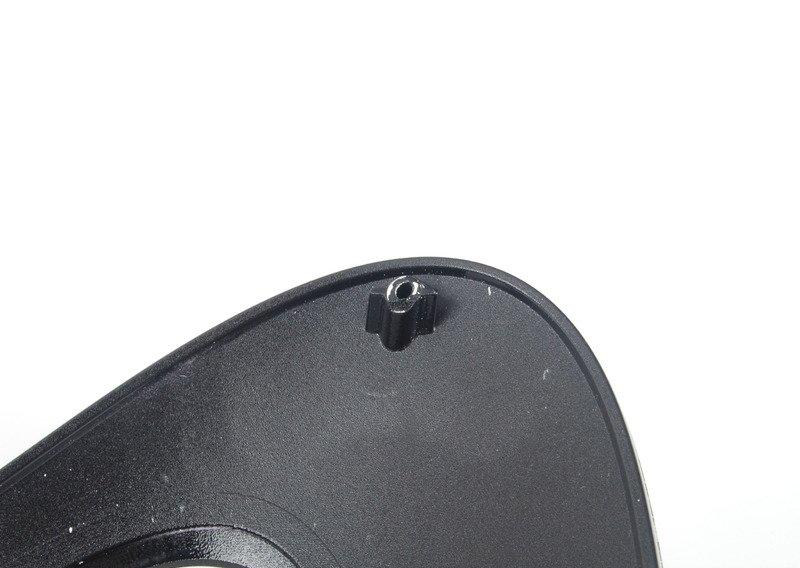 Накладка блока задних фонарей Л