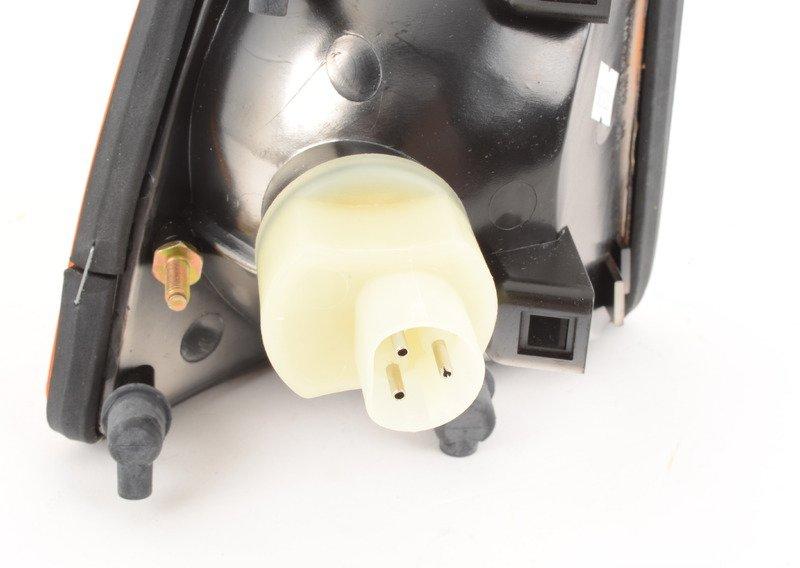 Указатель поворота-парковочный огонь Л