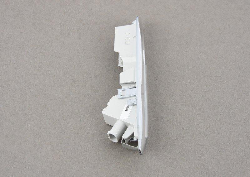 F10N отражатель левый