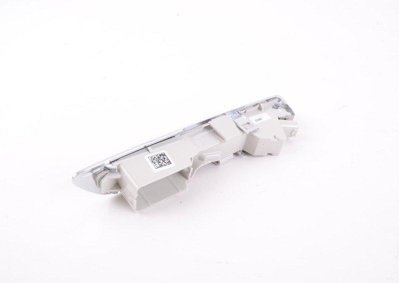 F10N отражатель правый