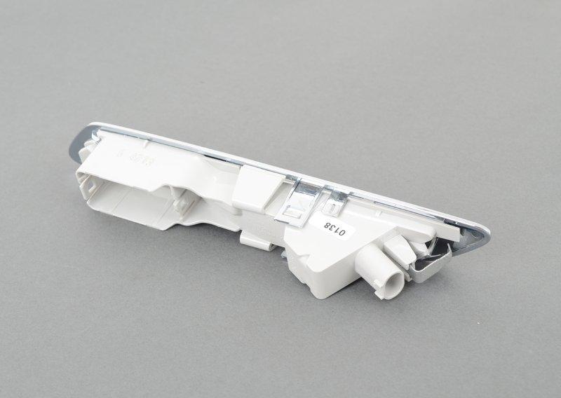 Дополнительный указатель поворота Л