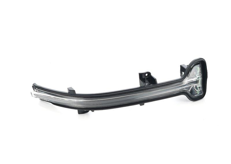 G20 поворотник зеркала правый