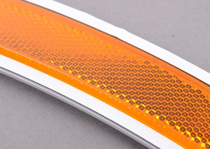 Отражатель боков. габаритного фонаря Л