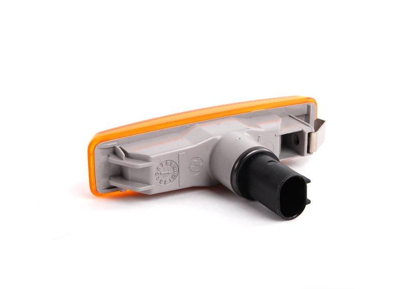 Дополнительный указатель поворота